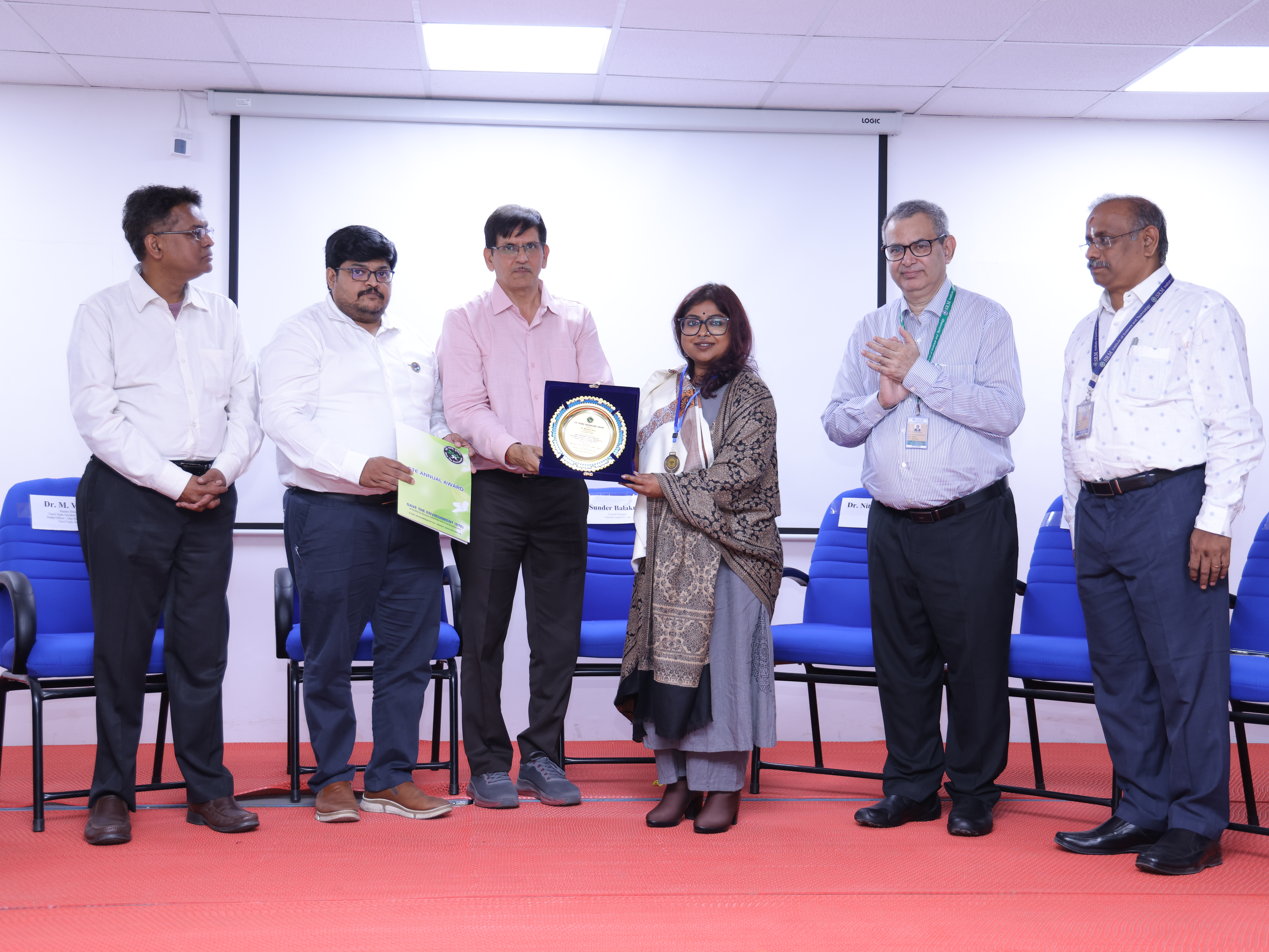 Image is not Loading